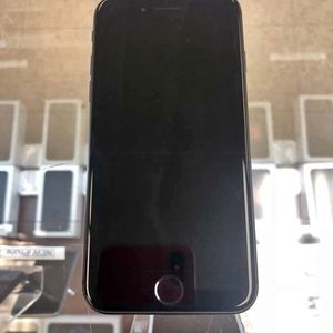 iPhone 8 64GB